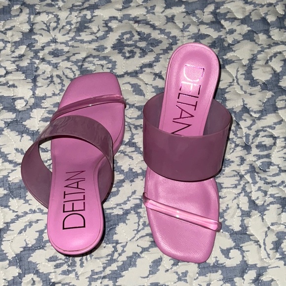 New Pink Wedge Heels - Picture 2 of 4